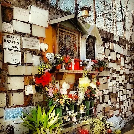 Artistiche In Проживание в семье Рим