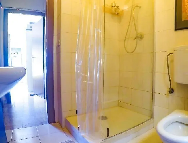 Artistiche In Rum i privatbostad *